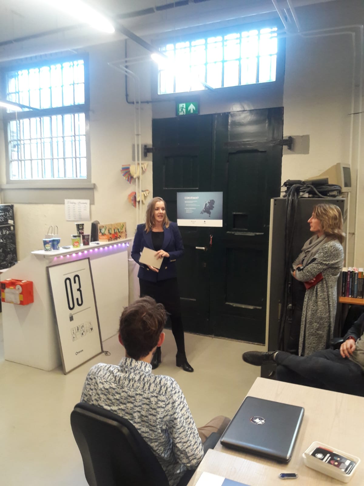 Sfeerbeeld cyber to go roadshow